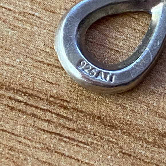 Periwinkle crystal 925 sterling silver dangle earrings - Picture 7 of 7